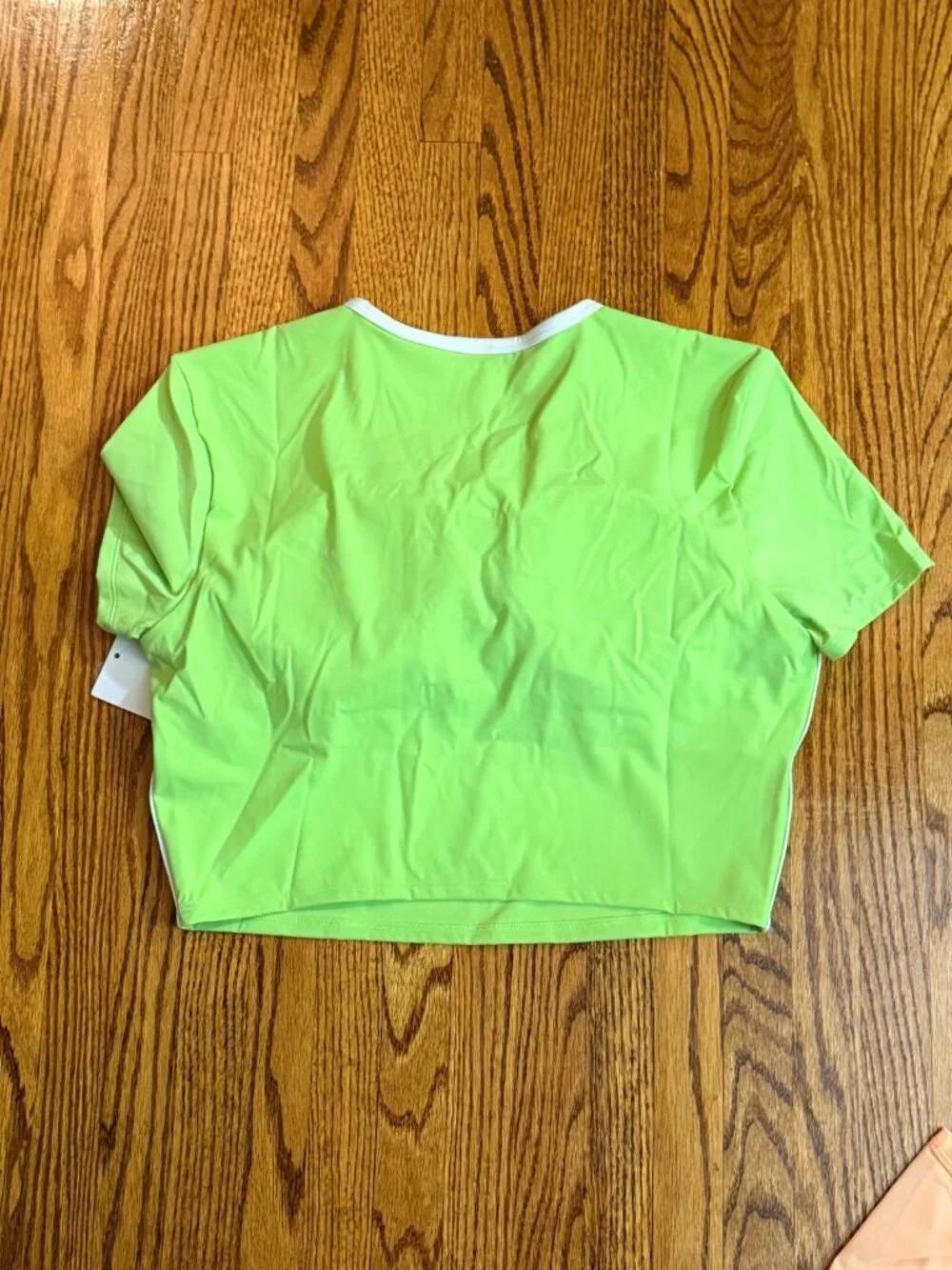 Lululemon Cropped Shelf Bra Tee XL Green Tight Fit Athletic NWT
